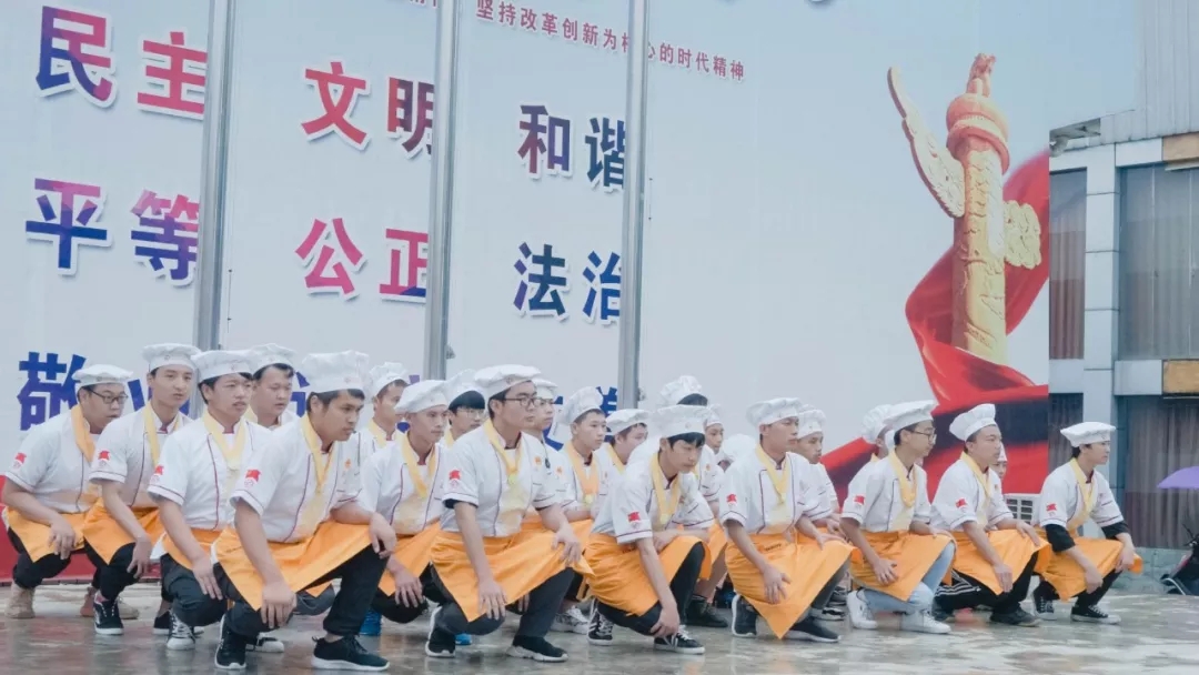 ɶ~_(ti)HW(xu)У2020괺(bo)_ʼ